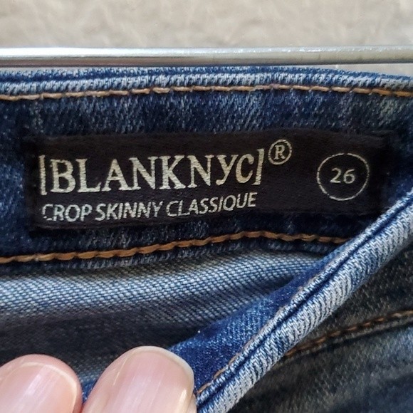 Blank NYC Women's Cropped Skinny Classique Metallic Side Stripes Jeans  Size 26 - Picture 6 of 13